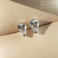 S925 0.75ct Pear Cut Cubic Zirconia Stud Earrings ILE004