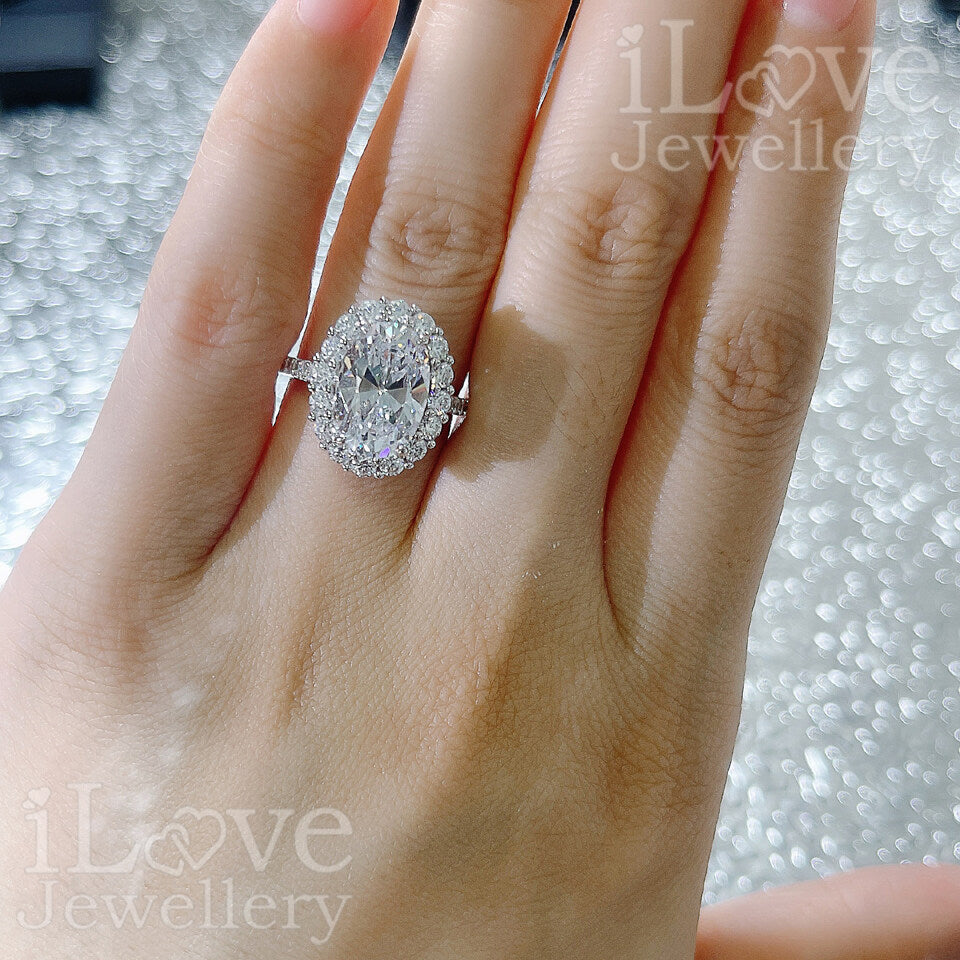 S925 3.5ct Oval Cut Zirconia Ring ILR021